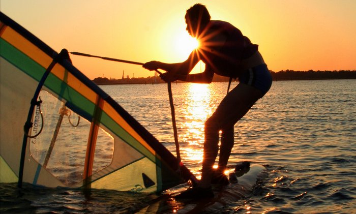 Obóz windsurfingowy nad morzem 2025